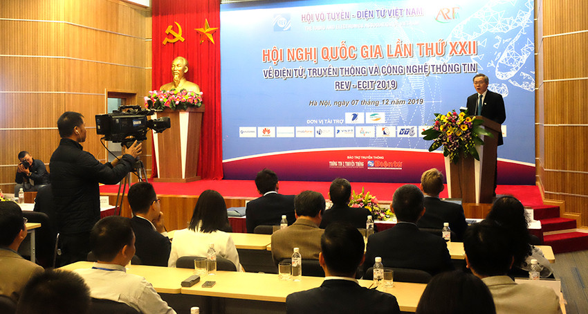 Phát huy tinh thần Make in Vietnam, sẵn sàng công nghệ, thiết bị để thương mại 5G - Ảnh 2.