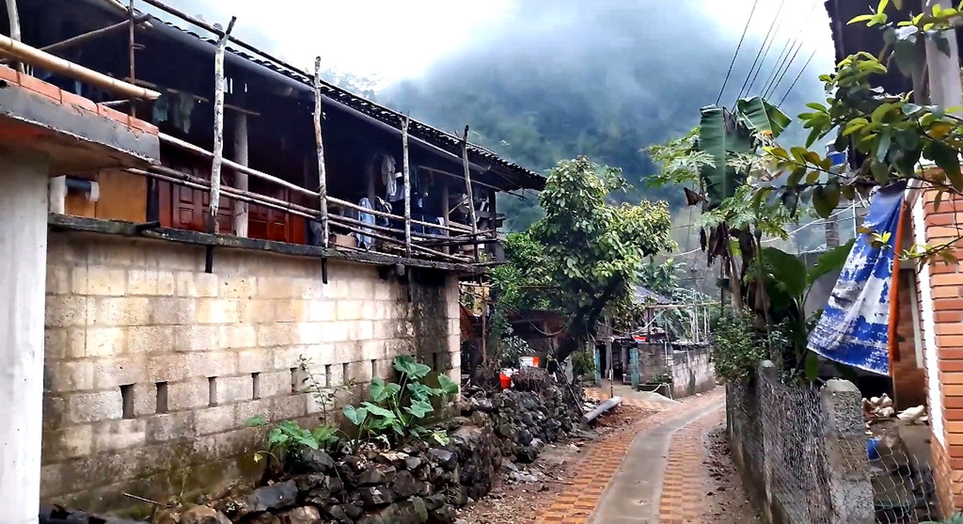 Coong keng làng rèn Phúc Sen - Ảnh 1.