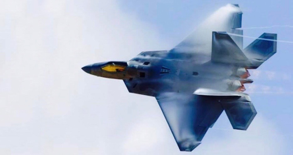 MiG-31 Nga đối đầu F-22 Mỹ: Kẻ nào bắn tan xác đối thủ khi không chiến? - Ảnh 4.