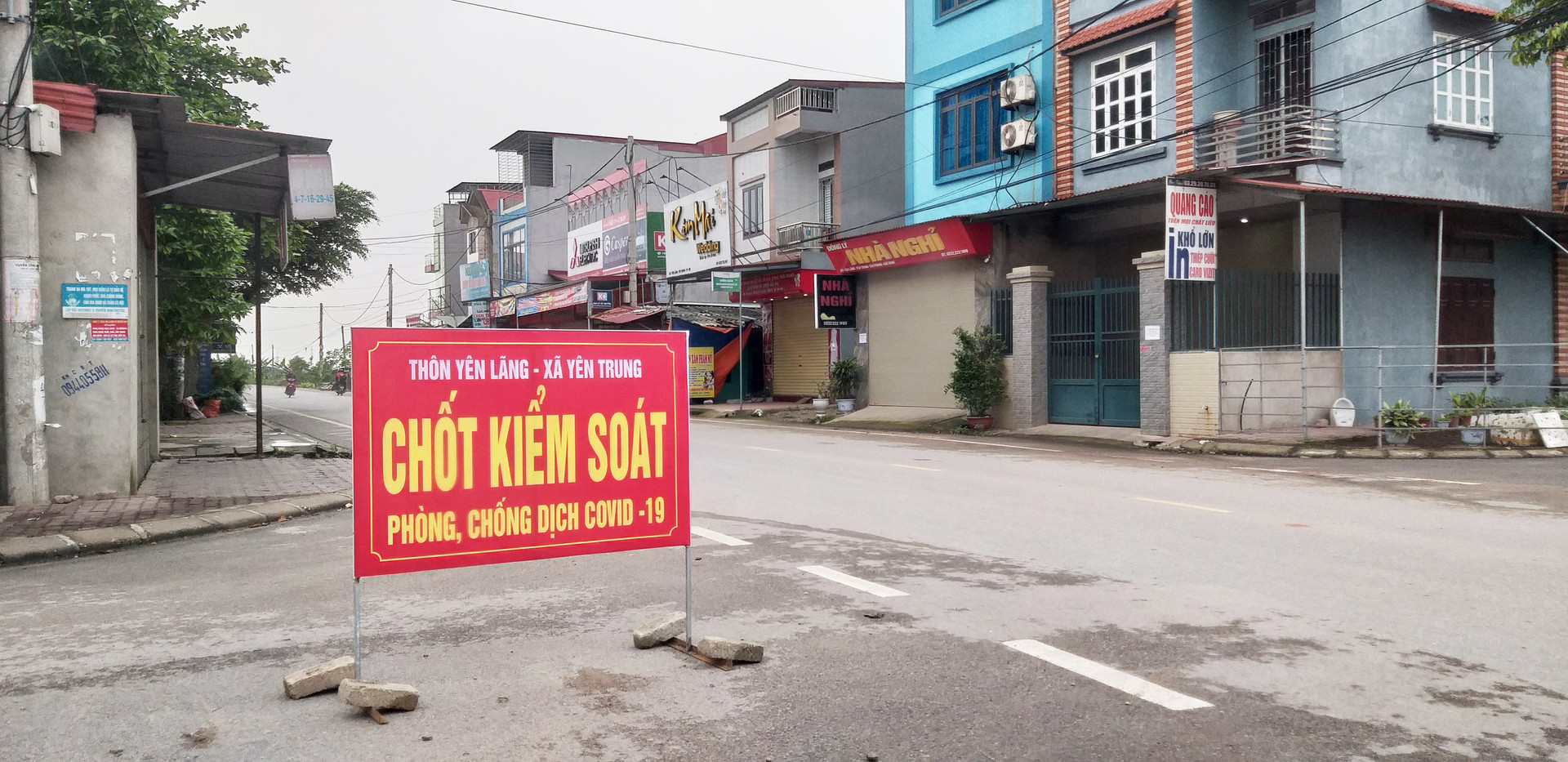 Bắc Ninh: Công nhân SamSung về nhà trọ nếu không nhớ tên  chủ nhà thì bị dừng lại - Ảnh 2.