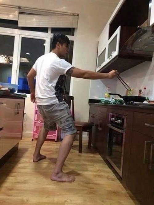Hội chi em thi nhau khoe khoảnh khắc khi chồng vào bếp những ngày nghỉ dịch gây sốt mạng - Ảnh 10.