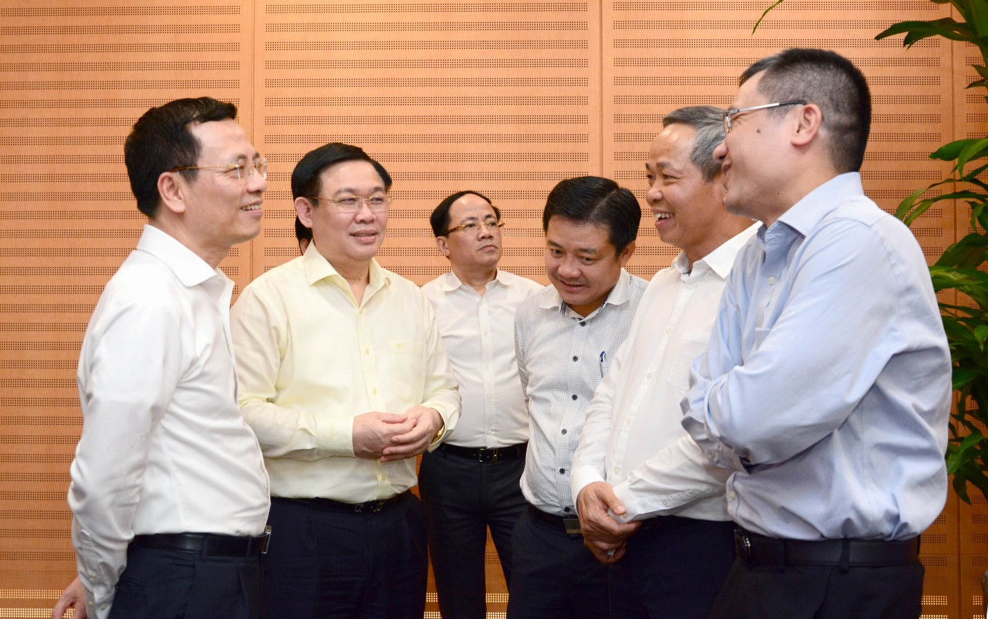Thành ủy Hà Nội hợp tác toàn diện với Bộ TTTT thúc đẩy chuyển đổi số - Ảnh 7.
