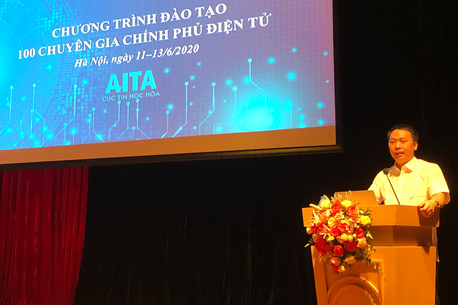 Sứ mệnh lớn của 100 chuyên gia CNTT Việt Nam - Ảnh 1.