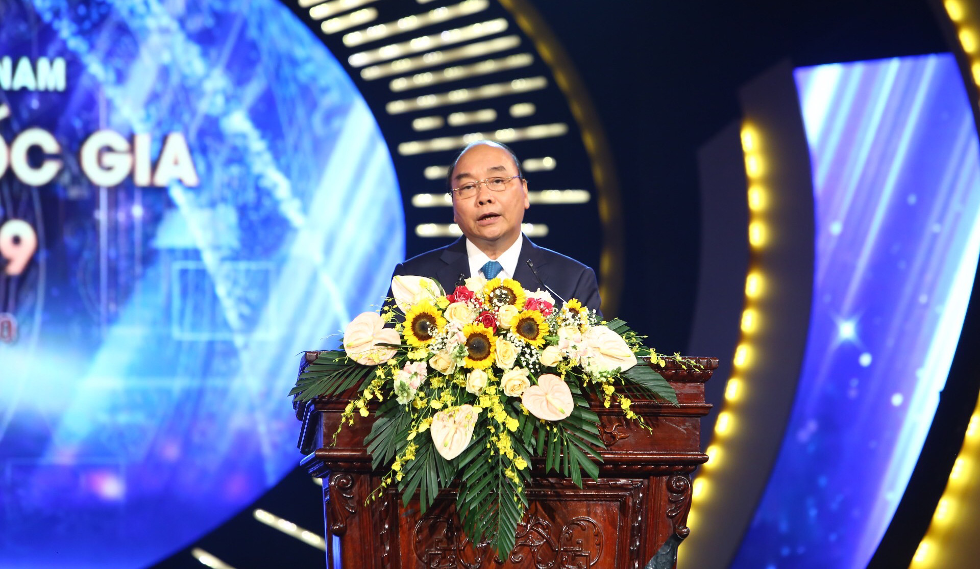 Thủ tướng Nguyễn Xuân Phúc: Báo chí chủ động đi đầu trong chuyển đổi số - Ảnh 1.