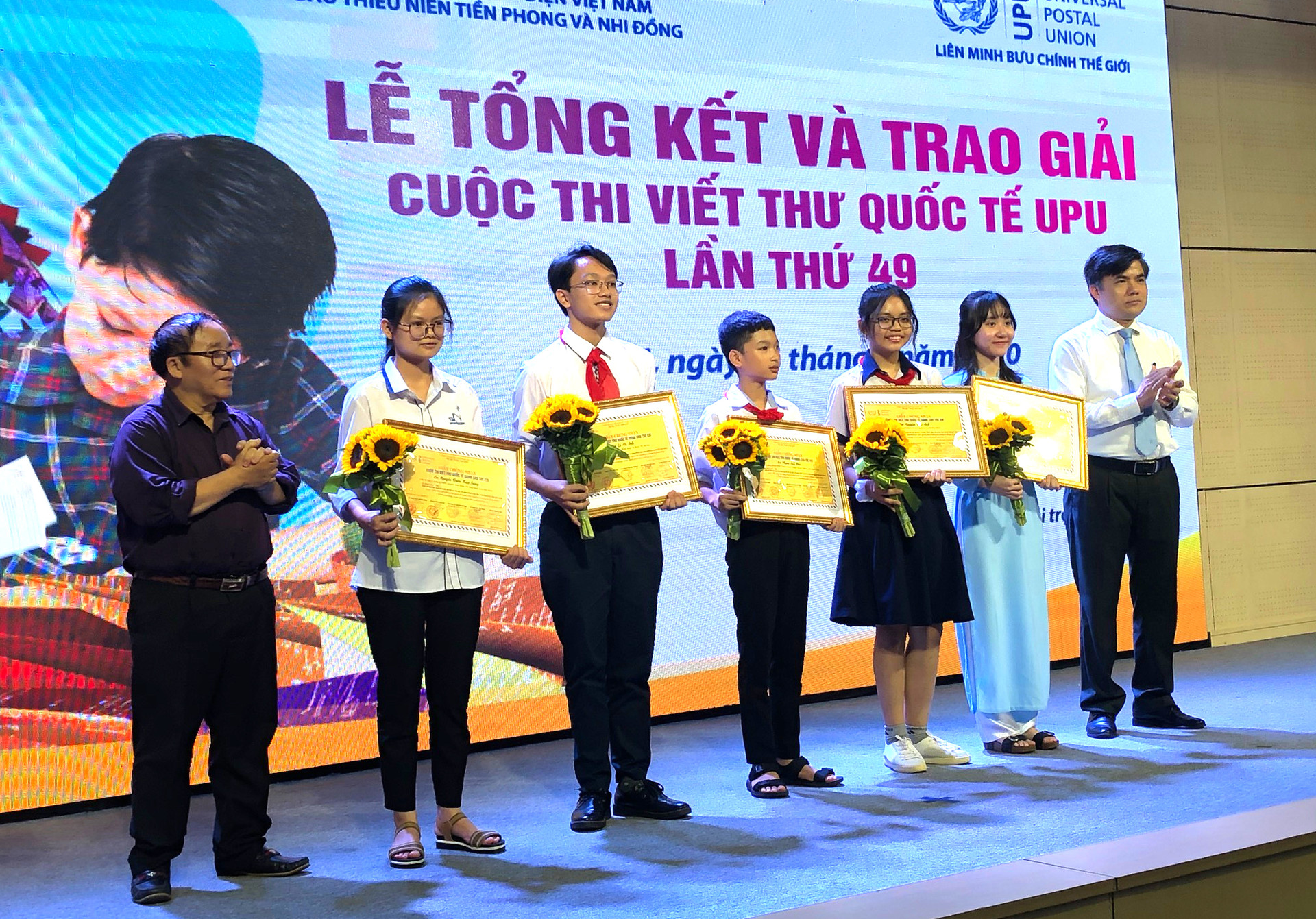 Thông điệp về môi trường của học sinh Thừa Thiên Huế đạt giải Nhất cuộc thi viết thư UPU 49 - Ảnh 4.