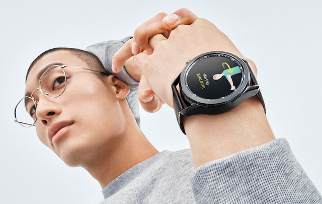 Galaxy Watch3 đã có giá bán tại Việt Nam - Ảnh 1.