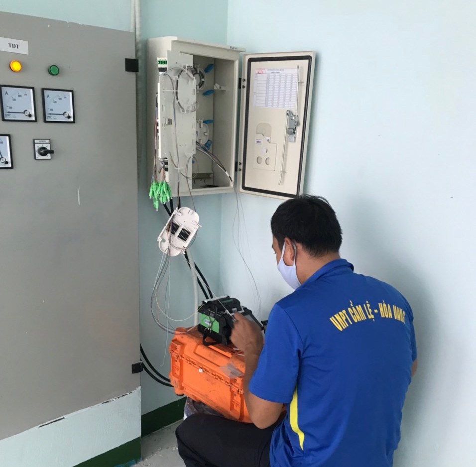 VNPT Đà Nẵng thần tốc hoàn thành hạ tầng Viễn thông - CNTT cho bệnh viện dã chiễn - Ảnh 5.