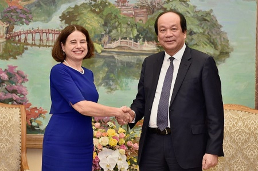 Australia sẽ tiếp tục hỗ trợ Việt Nam trong xây dựng Chính phủ điện tử - Ảnh 1.