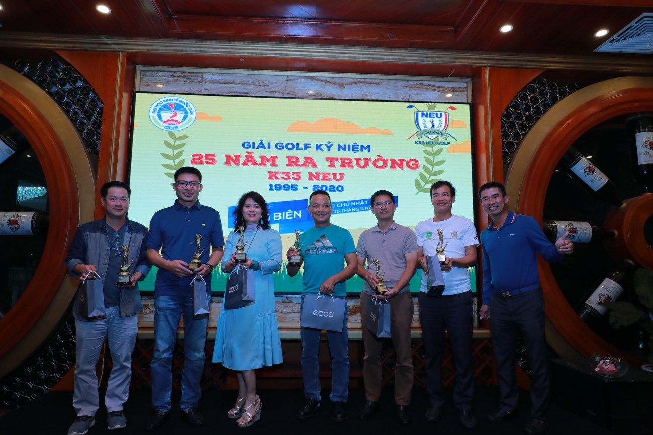 Golfer Lê Thị Thanh Hà vô địch giải golf Kỷ niệm 25 năm ra trường K33 NEU - Ảnh 13.