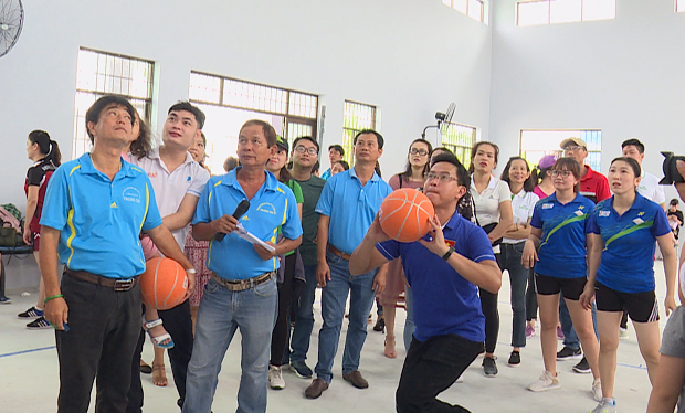 ĐÀI PHÁT THANH VÀ TRUYỀN HÌNH TRÀ VINH ĐĂNG CAI: HỘI THAO - GIAO LƯU VĂN NGHỆ CỤM THI ĐUA SỐ 8 NGÀNH PHÁT THANH, TRUYỀN HÌNH - Ảnh 8.