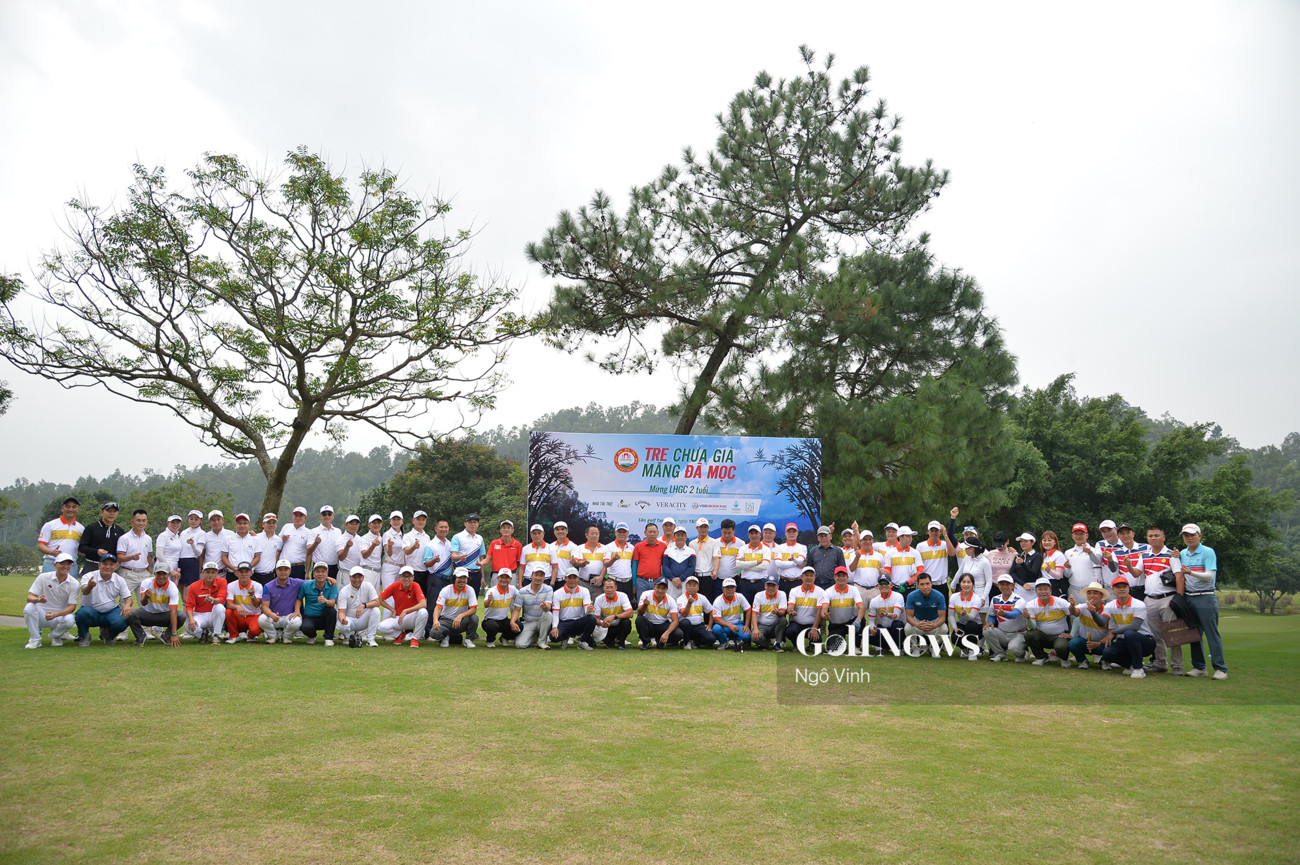 Giải golf Mừng CLB golf Lạc Hồng 2 tuổi: Hào hứng và ấm tình quê hương - Ảnh 1.