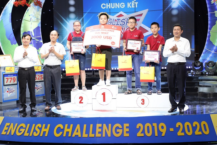 Khởi động Sân chơi tiếng Anh English Challenge năm thứ 4 trên sóng Đài Phát thanh và Truyền hình tỉnh Nghệ An - Ảnh 1.