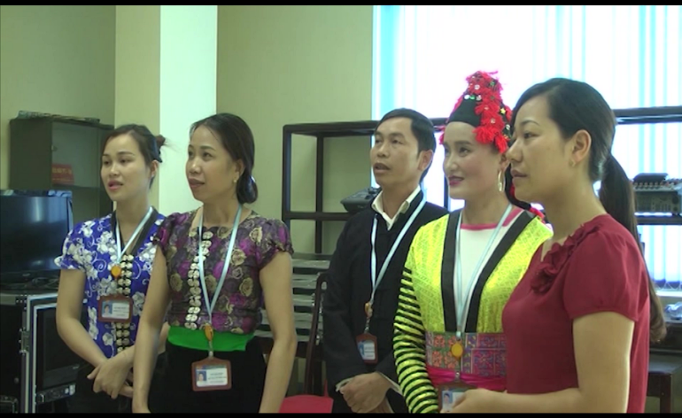 Đài PTTH Lai Châu với công tác phát thanh, truyền hình tiếng dân tộc - Ảnh 1.