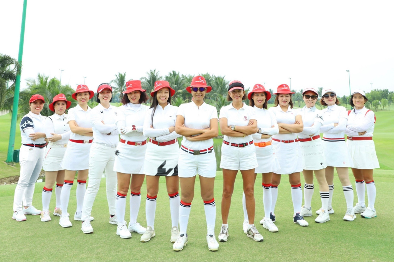 CLB Ladies Golf & Beauty Club tổ chức outing đón Giáng sinh và năm mới. - Ảnh 3.
