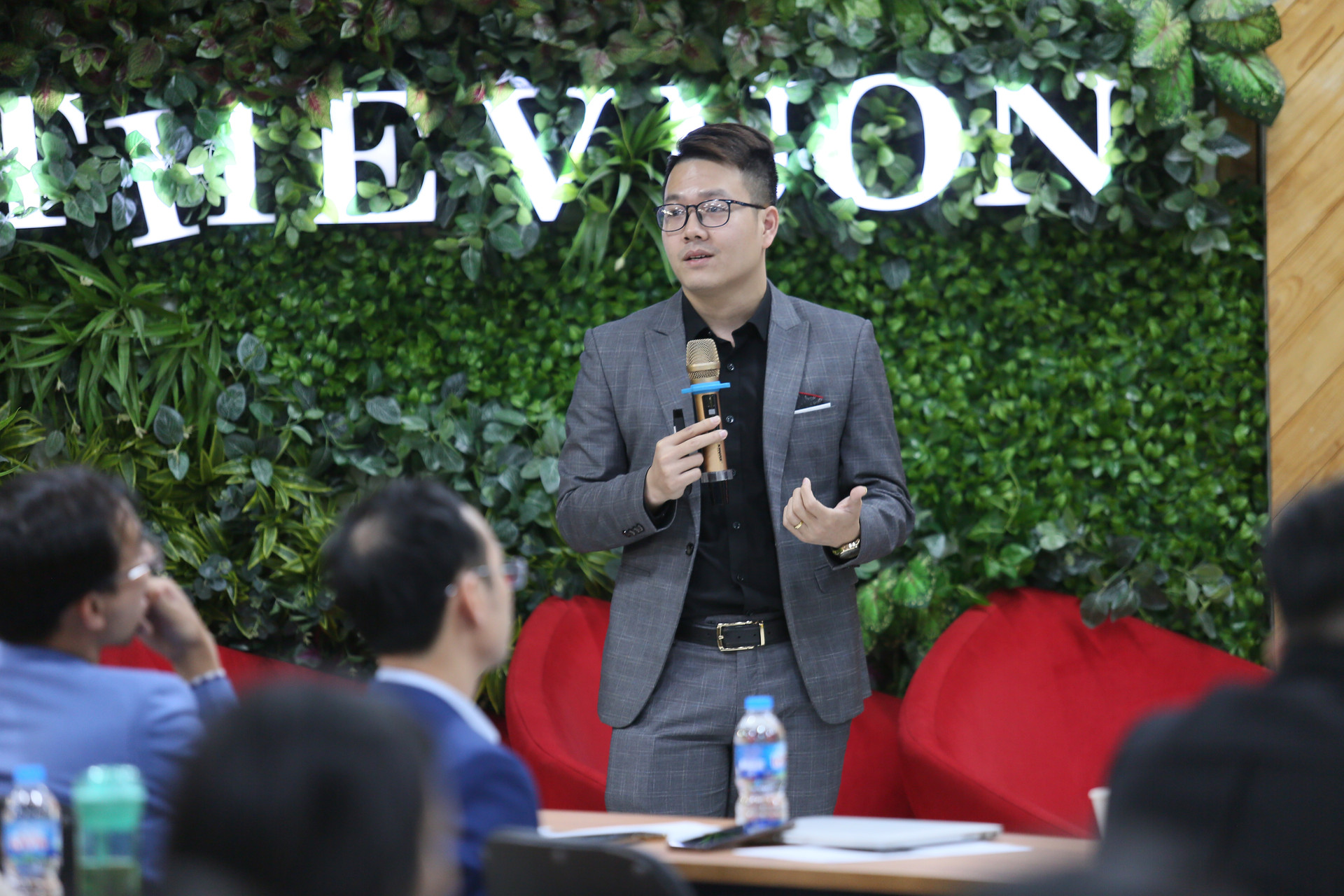 Sắp ra mắt báo cáo đầu tiên của Việt Nam cho thị trường Digital Marketing  - Ảnh 1.