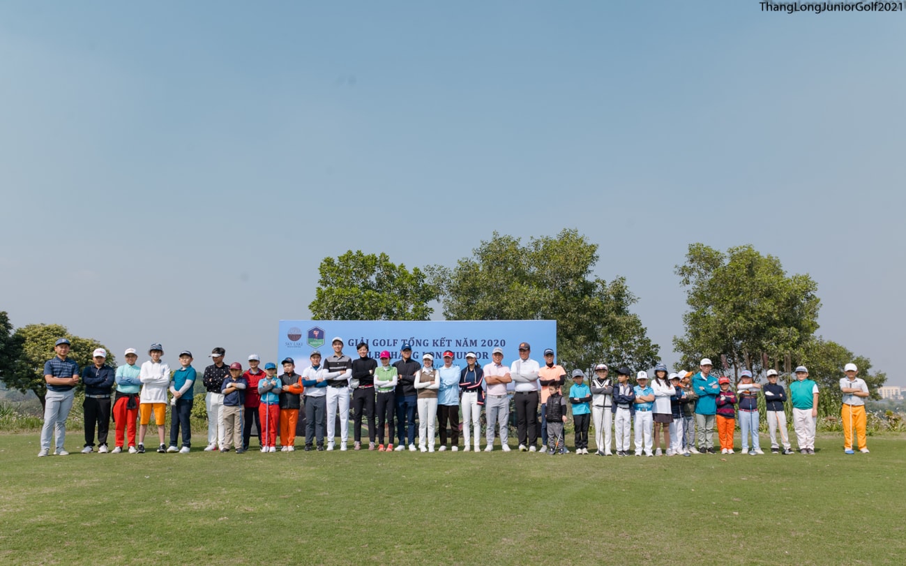 Golfer Nguyễn Bảo Long giành cúp vô địch giải golf Tổng kết năm 2020 CLB Thăng Long Junior - Ảnh 1.