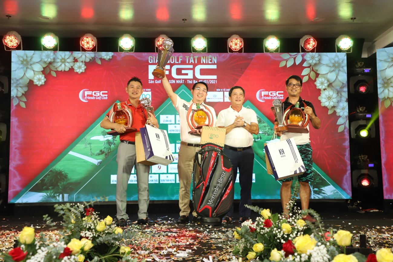 Golfer Huỳnh Quang Đức vô địch Giải golf tất niên FGC - Ảnh 4.