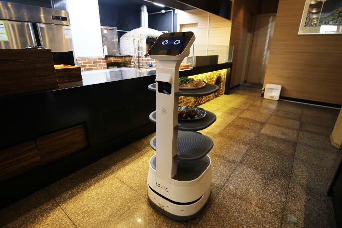 AI, robot: Các từ khóa mới cho LG - Ảnh 1.