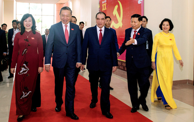 Đưa Nghị quyết Đại hội Đảng XIII vào cuộc sống:  Bắc Ninh tạo điều kiện cho cán bộ nữ phát triển - Ảnh 2.