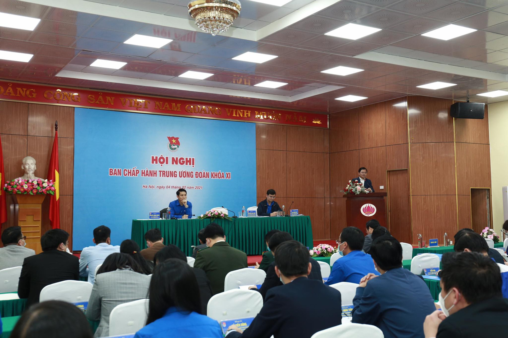 Đoàn TNCS Hồ Chí Minh triển khai thực hiện Nghị quyết XIII: Sớm đưa Nghị quyết vào đời sống giới trẻ - Ảnh 1.