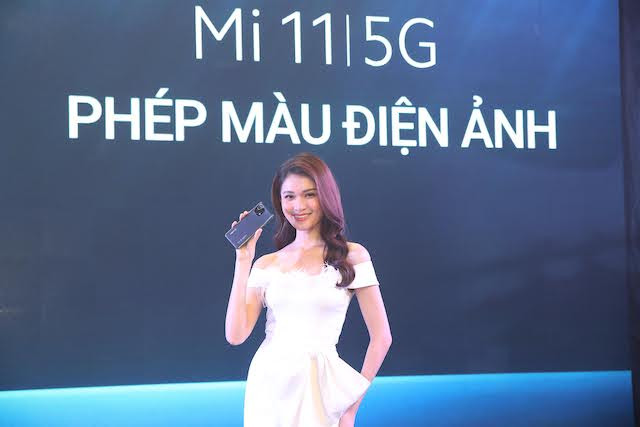 Mi 11 | 5G tích hợp bộ xử lý Qualcomm Snapdragon 888 đầu tiên ra mắt tại Việt Nam - Ảnh 1.