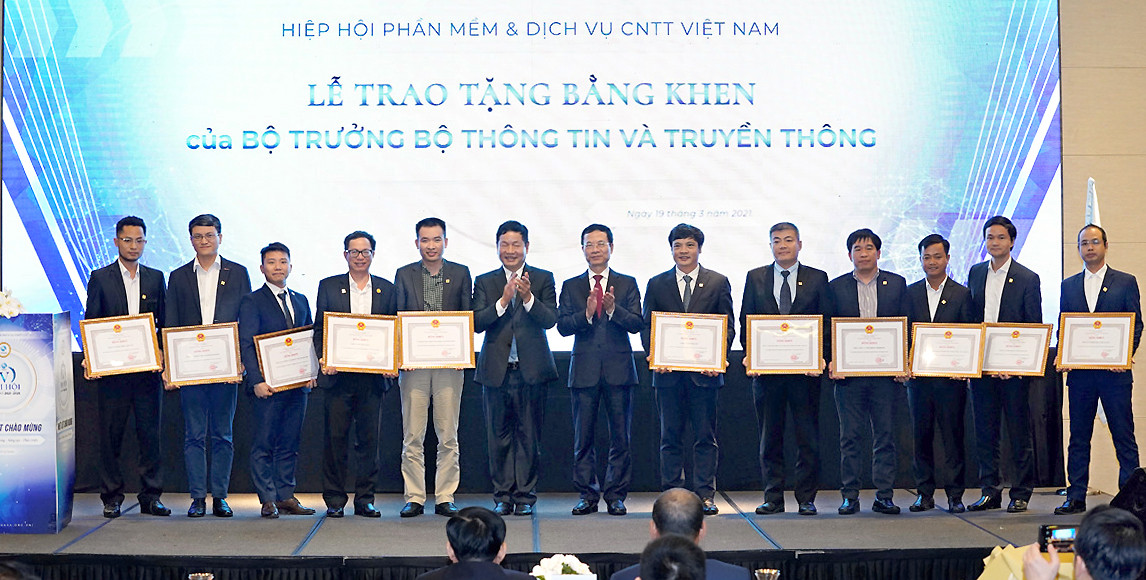 VINASA tiếp nối sứ mệnh tiên phong thúc đẩy chuyển đổi số tại Việt Nam - Ảnh 2.