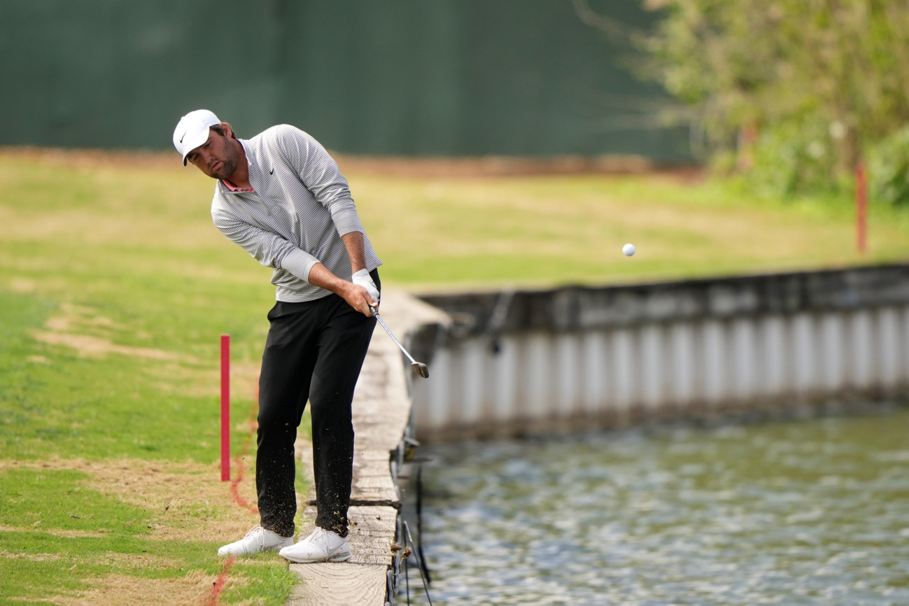 Hai tình huống luật golf khó hiểu tại WGC Dell Technologies Match Play 2021 - Ảnh 1.