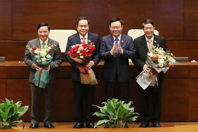 1 Ủy viên Bộ Chính trị, 2 Ủy viên Trung ương Đảng được bầu làm Phó Chủ tịch Quốc hội - Ảnh 1.