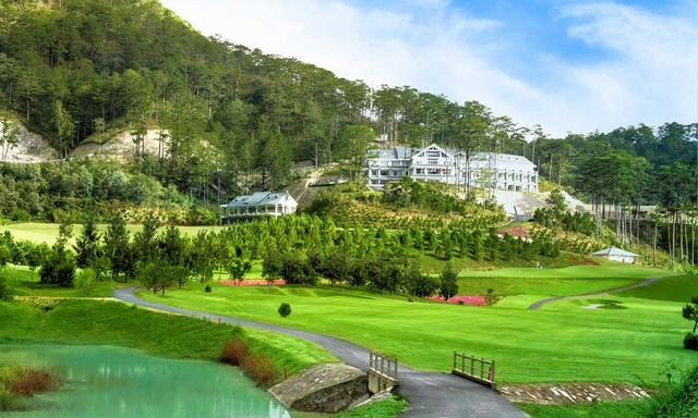 SAM Tuyền Lâm Golf & Resorts: Nơi thách thức các golfer tham dự giải Vô địch Trung niên Quốc gia tranh cúp Việt Nam Airlines - Ảnh 2.