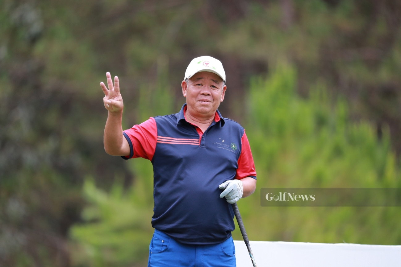 Vô địch golf Trung niên Quốc gia 2021 tranh cúp Vietnam Airlines: Golfer Lê Xuân Quang dẫn đầu bảng Cao Niên sau vòng 1 - Ảnh 1.
