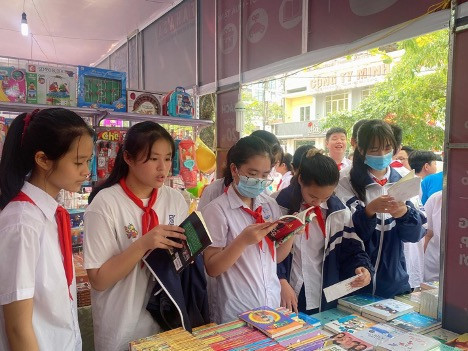 Nhiều địa phương hưởng ứng Ngày sách Việt Nam lần thứ 8 - Ảnh 1.
