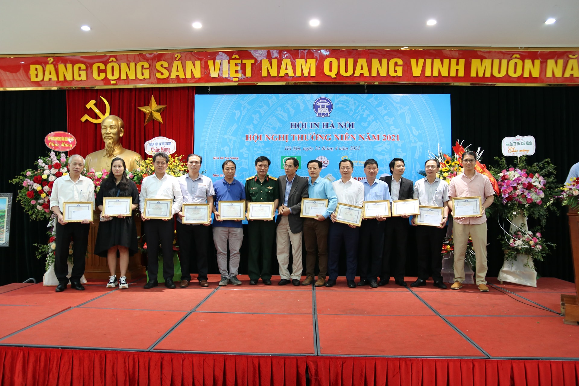 HỘI NGHỊ THƯỜNG NIÊN HỘI IN HÀ NỘI NĂM 2021: Phấn đấu vượt khó, hoàn thành mọi chỉ tiêu đặt ra - Ảnh 2.