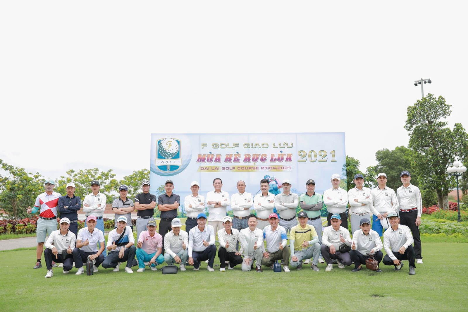 Golfer Trương Văn Mạnh vô địch giải F Golf Mùa hè rực lửa 2021 - Ảnh 1.