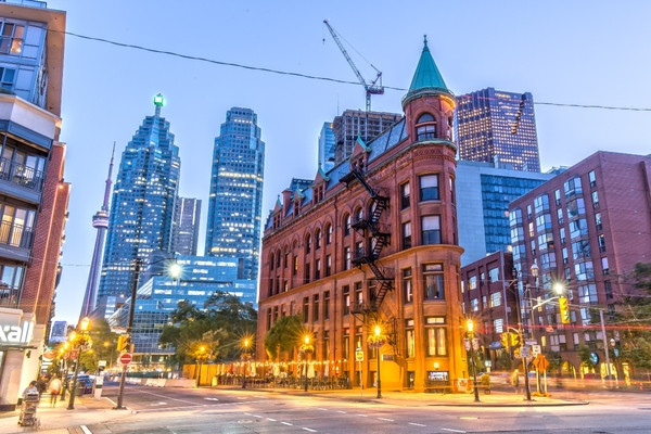 Thành phố Toronto, Canada tăng tốc chuyển đổi sang các dịch vụ và thanh toán số - Ảnh 1.