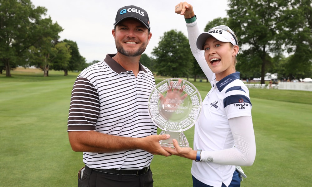 Nelly Korda vô địch Meijer LPGA Classic với điểm âm kỷ lục - Ảnh 1.
