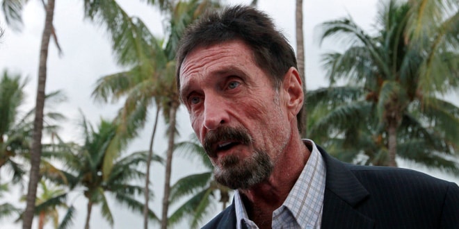 Từng có khối tài sản 100 triệu USD, John McAfee đã cạn túi trước khi ông qua đời trong tù - Ảnh 1.