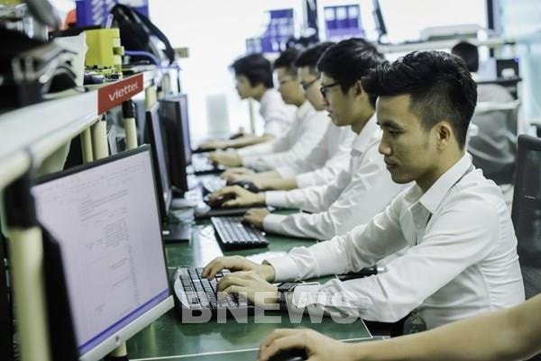 Vietnam Report công bố Top 10 Công ty Công nghệ uy tín năm 2021