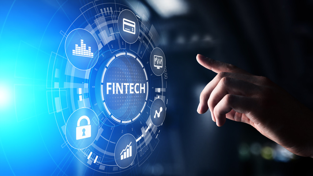 Fintech giúp nâng cao khả năng tiếp cận tài chính của người dân - Ảnh 2.