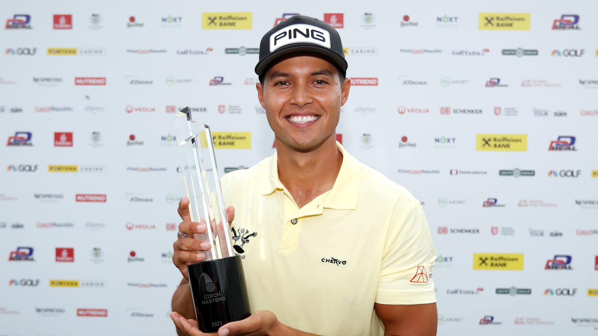 Johannes Veerman có danh hiệu European Tour đầu tiên sau chiến thắng tại Czech Masters - Ảnh 1.