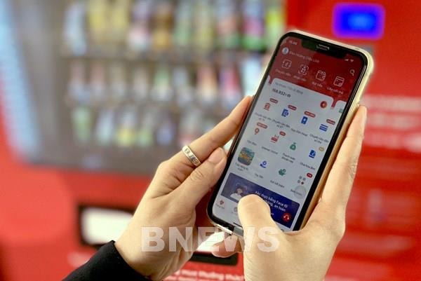 Thanh toán không tiền mặt: Vẫn “ngóng” Mobile Money