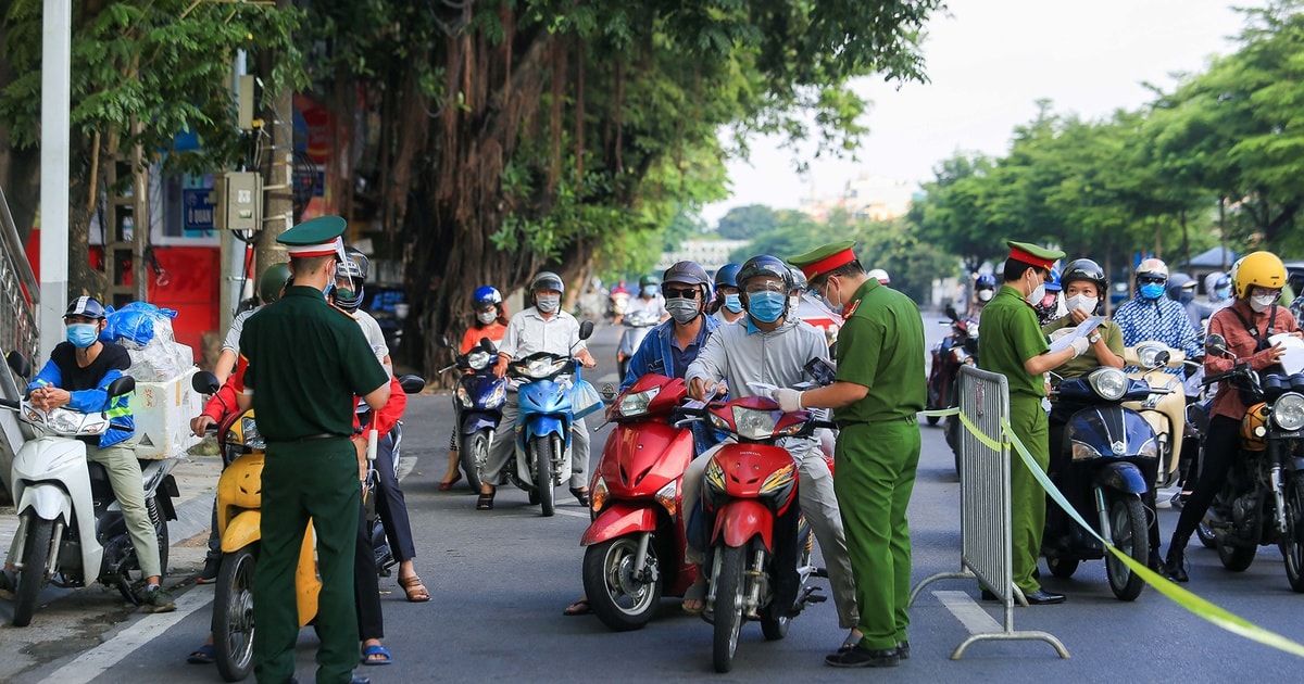 Doanh nghiệp kinh doanh lĩnh vực nào được TP.Hà Nội cấp giấy đi đường?