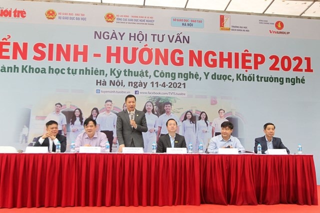 Ngày hội hướng nghiệp tuyển sinh năm 2021.