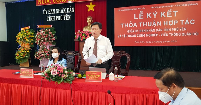 Phú Yên và Viettel hợp tác về chuyển đổi số giai đoạn 2021-2025 - Ảnh 2.