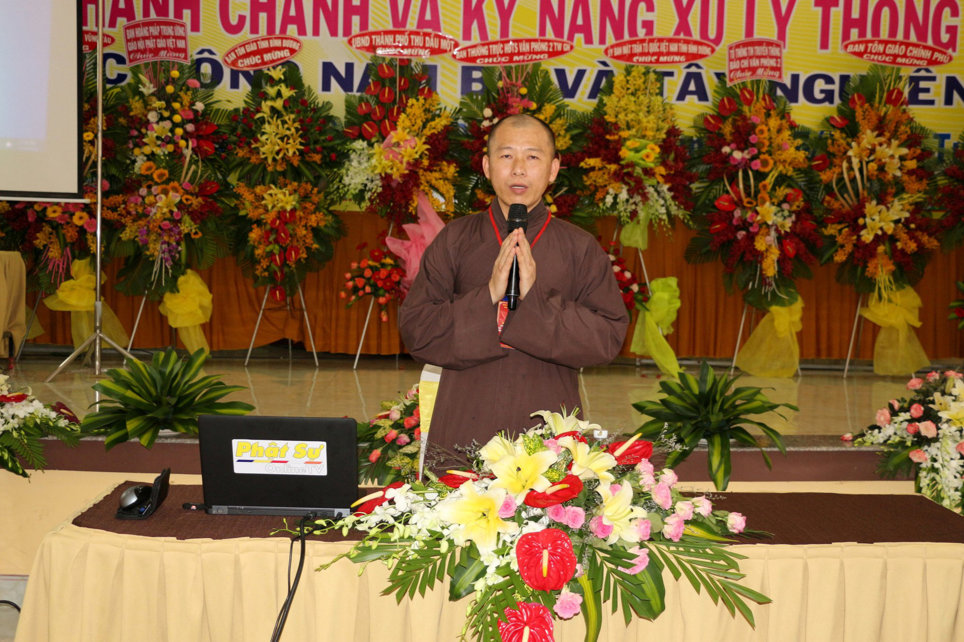 Bài 1: Giáo hội Phật giáo Việt Nam chú trọng ứng dụng Công nghệ thông tin - Ảnh 1.