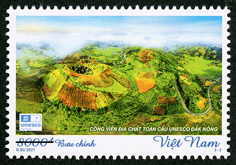 Bộ tem giới thiệu vẻ đẹp của 03 Công viên địa chất toàn cầu UNESCO tại Việt Nam - Ảnh 3.