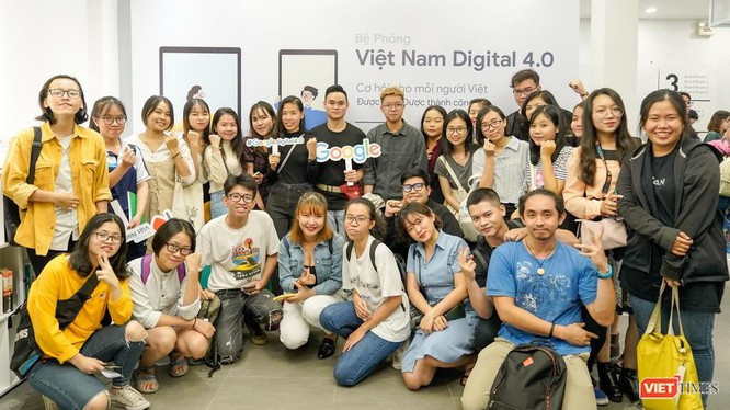 Hơn 650.000 người Việt được đào tạo kỹ năng số thông qua Bệ phóng Việt Nam Digital 4.0 - Ảnh 1.