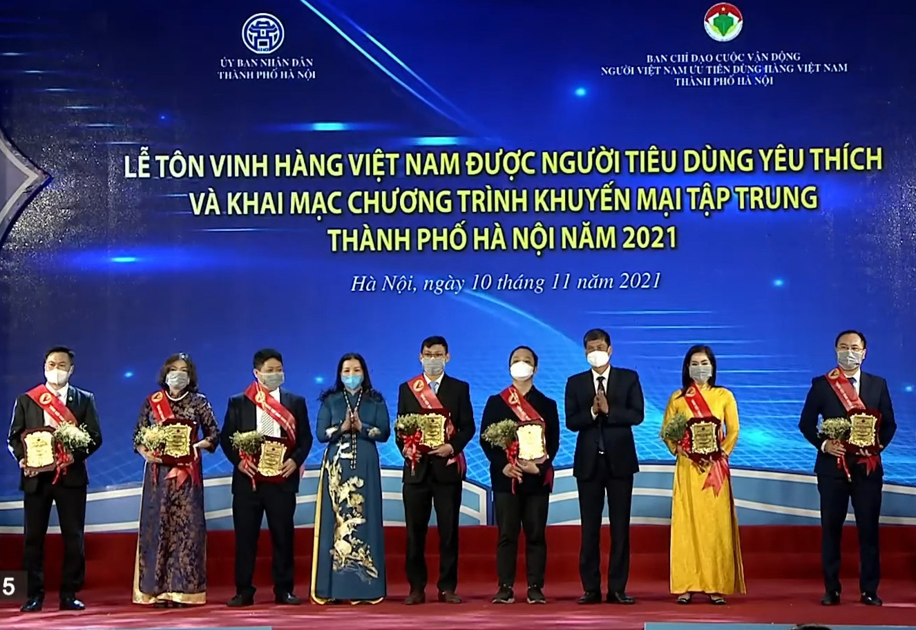 Sàn Postmart.vn được vinh danh top 1 'Hàng Việt Nam được người tiêu dùng yêu thích 2021