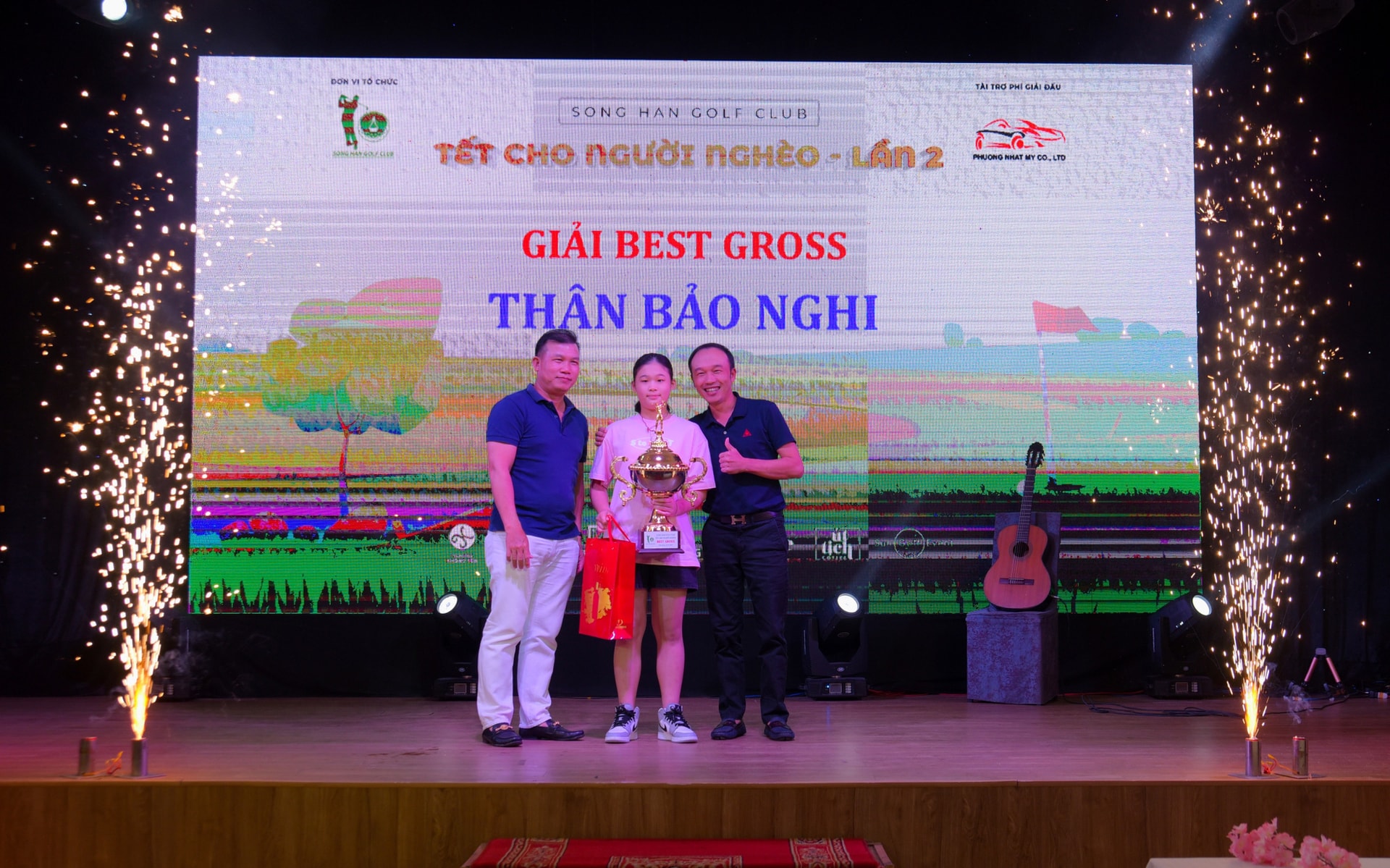 Hơn 1 tỷ đồng tiền từ thiện từ giải Sông Hàn Golf Club – Tết cho người nghèo lần 2 - Ảnh 5.