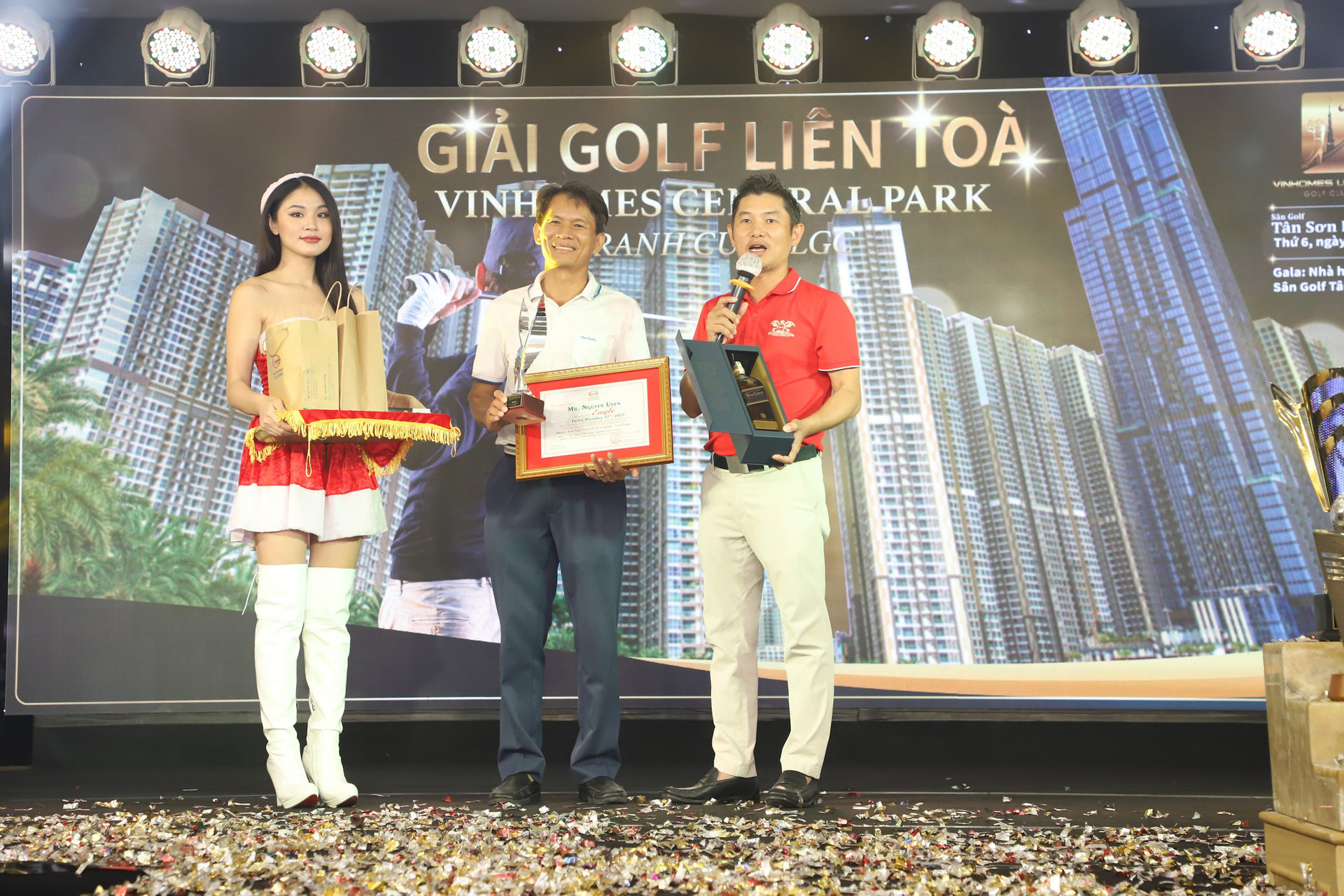Golfer Andrew Hùng Phạm và Đội tuyển Park 2 giành cúp tại Giải golf Liên Tòa Nhà Vinhomes Central Park Tranh cúp Vô Địch VLGC - Ảnh 6.