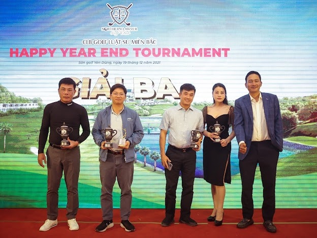 Giải golf Happy End Year 2021 thành công rực rỡ trên sân golf Yên Dũng - Ảnh 4.